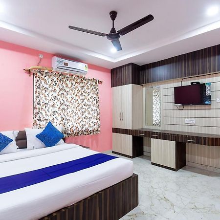 Hotel Blue Abedin Kolkata Exterior photo