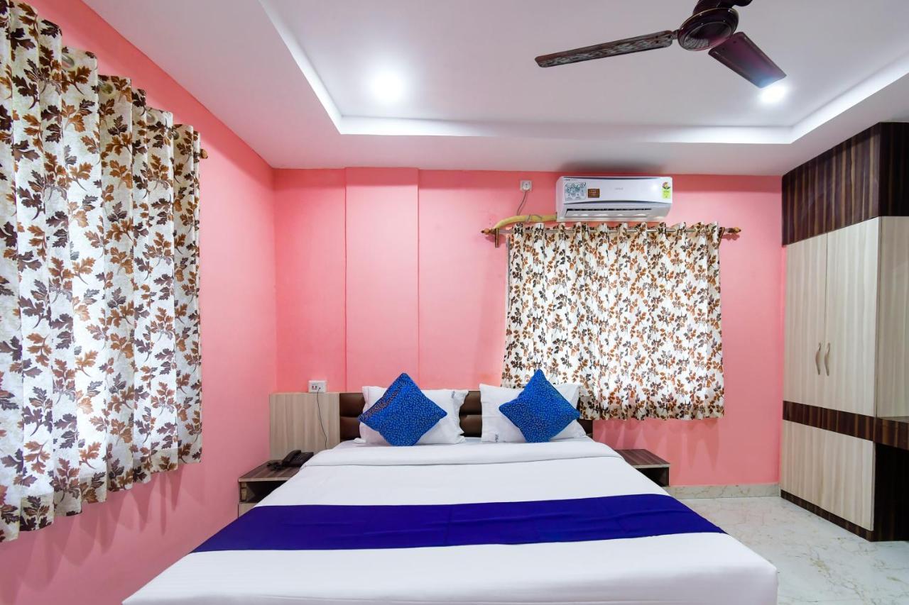 Hotel Blue Abedin Kolkata Exterior photo