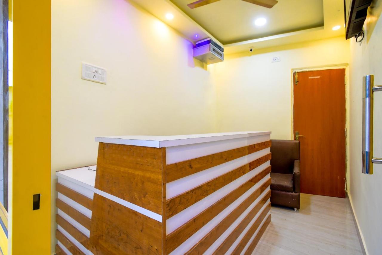 Hotel Blue Abedin Kolkata Exterior photo
